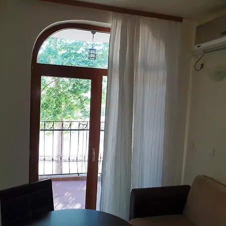 Vip In Green Hills Sozopol